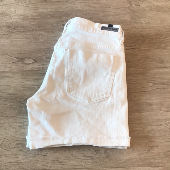 Citizens of Humanity denim short - Picture 5 of 6